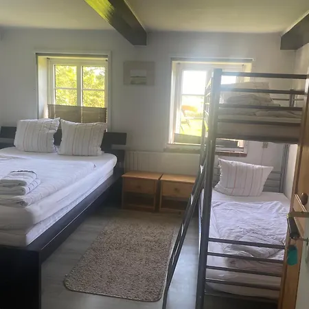 Ferienzimmervermietung Reitferien * Skaerbaek